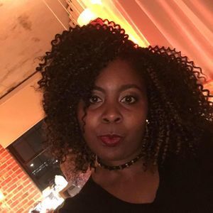 Meet your Posher, Mala